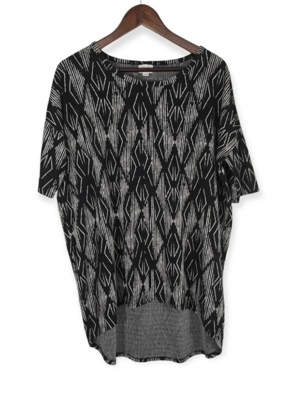 LuLaRoe short sleeve top